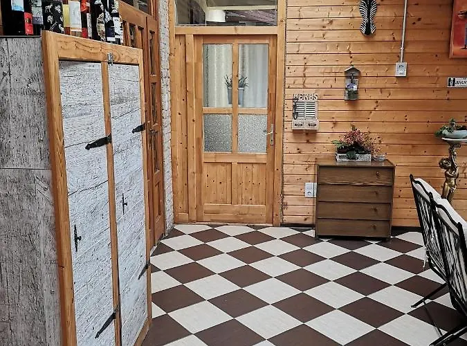 Fortuna Vendeghaz Konukevi *